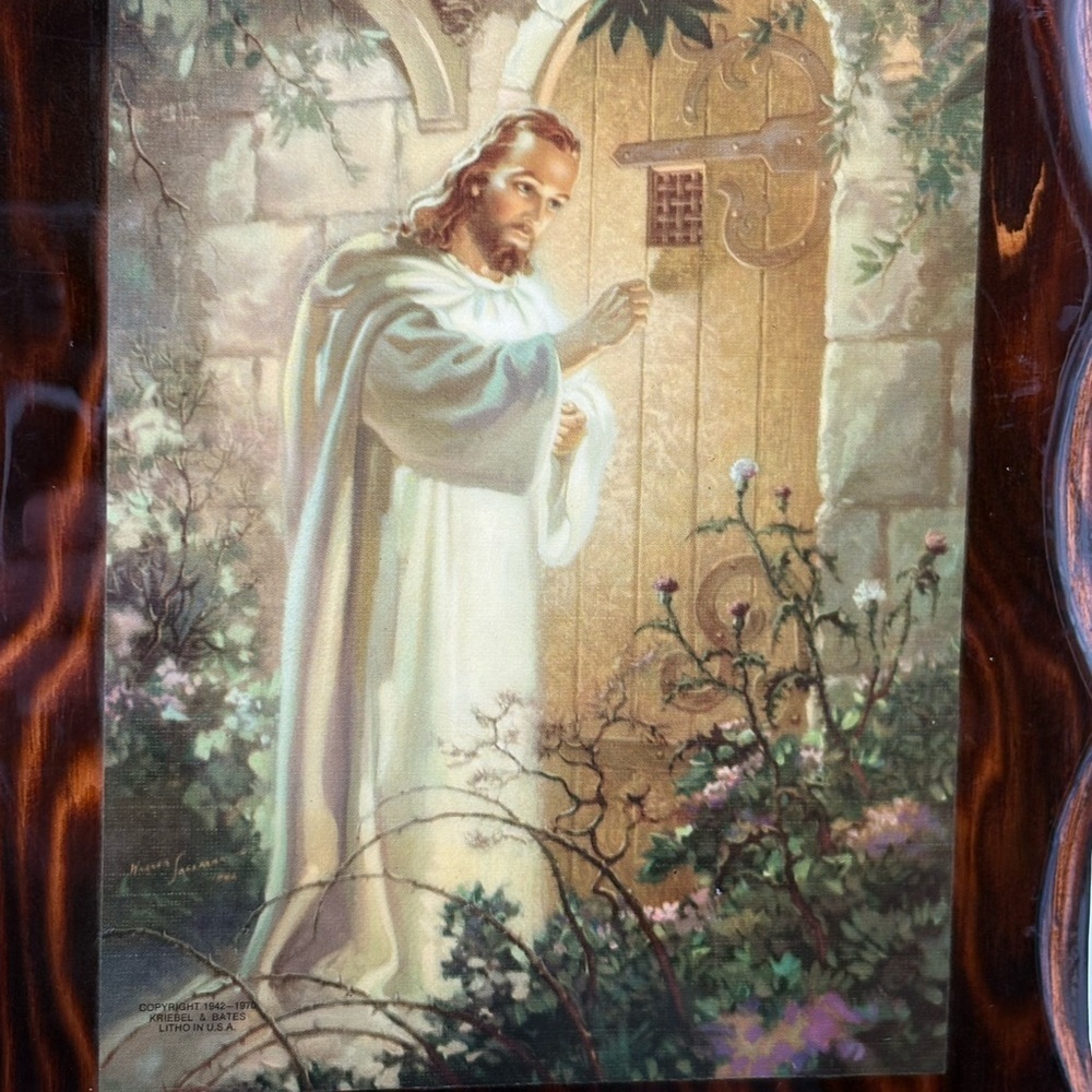 Vintage Lacquered Wood “Christ at Heart’s Door” Wall Art - Picture 8 of 10